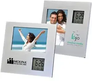 Photo Frame with 2 Way Clock