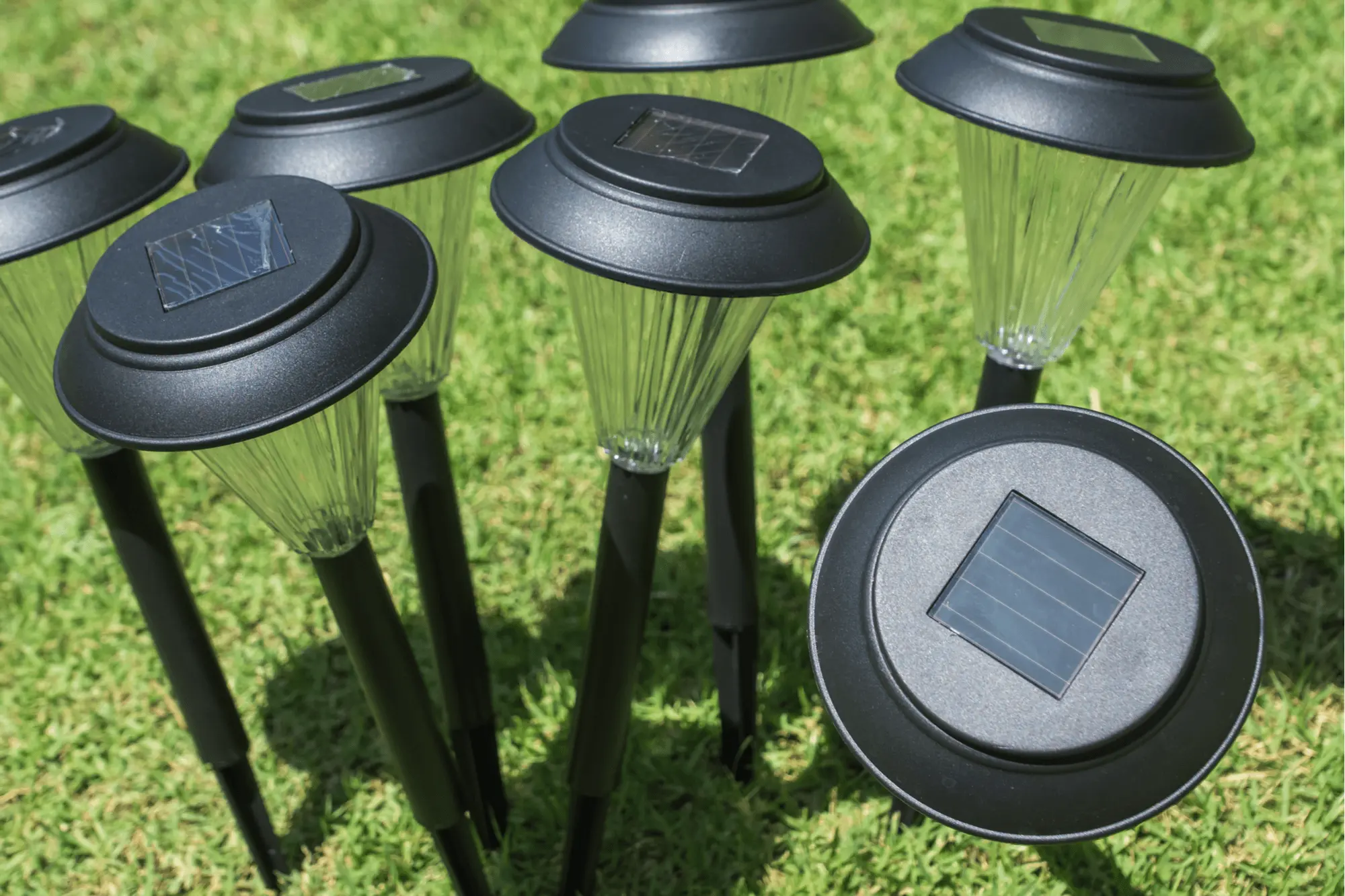 How to Clean Outdoor Solar Lights for Maximum Efficiency